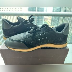 Valentino Garavani Rockstud low-top sneakers